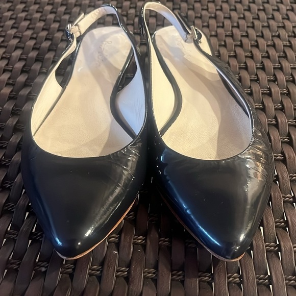 Boden Black Patent Leather Pointed Toe Slingback Flats - 38 - Picture 1 of 12